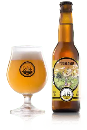 Packshot représentant la bière normande Au pré de ma Blonde pour présenter la gamme annuelle de la Brasserie La Lie